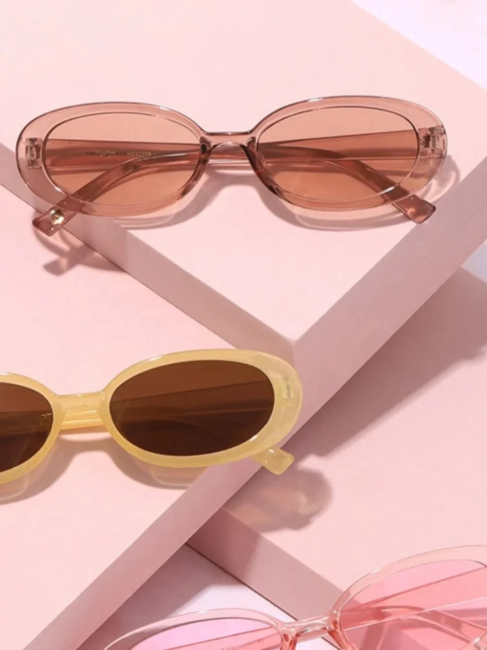 mure + grand Hamptons Cottage Slim Oval Frame Sunglasses Color: Blush